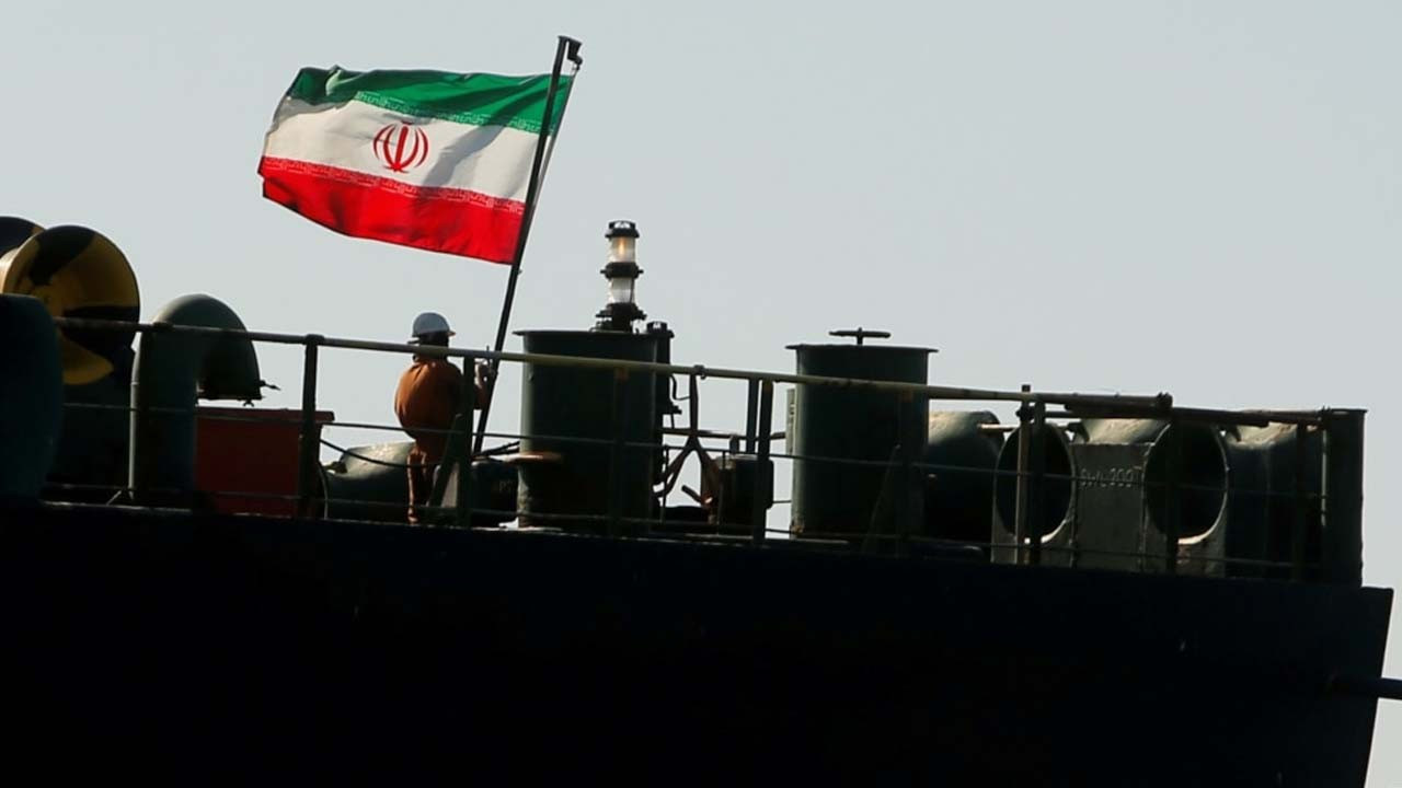 İran'dan misilleme: Yunanistan'a ait iki tankere el koydu