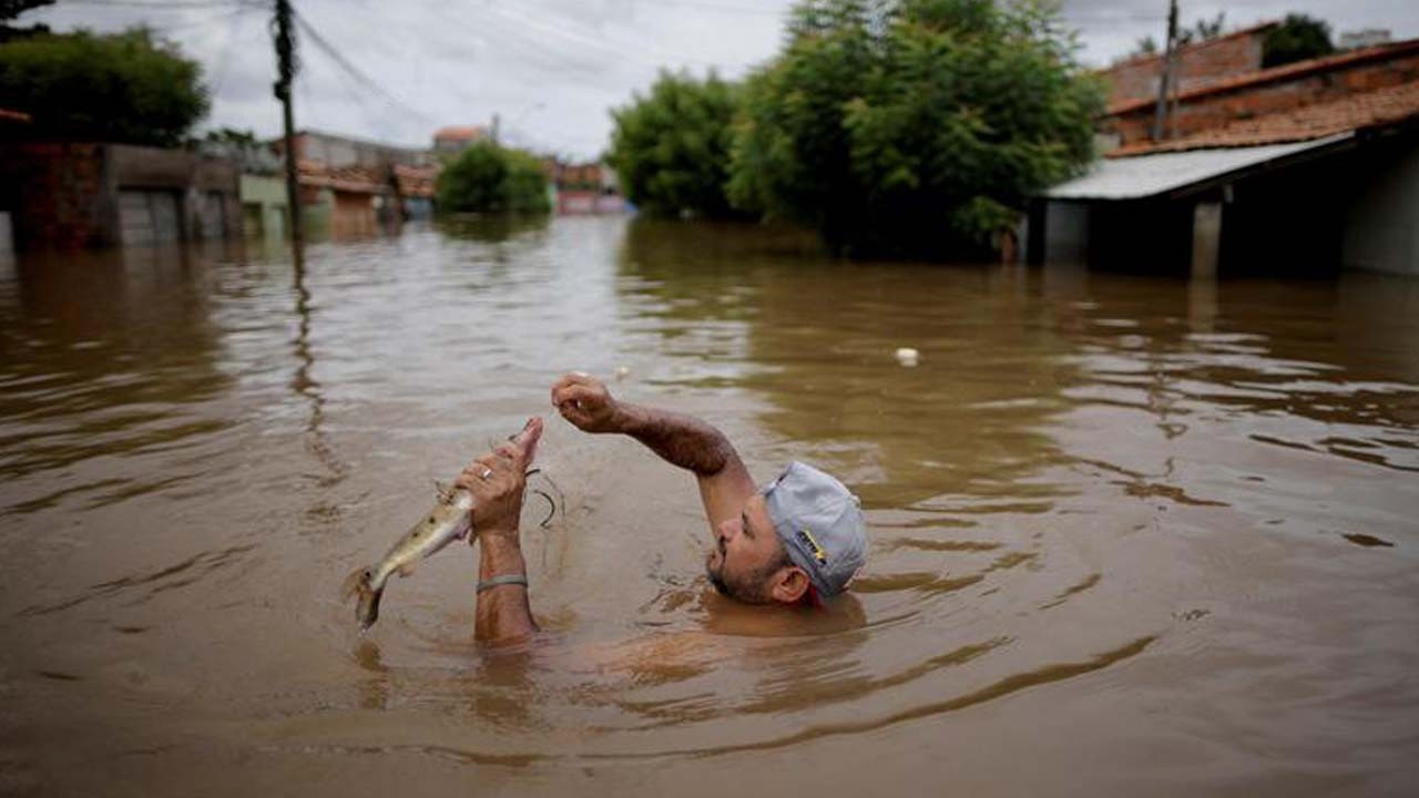 Brezilya'da sel felaketinde bilanço ağırlaşıyor