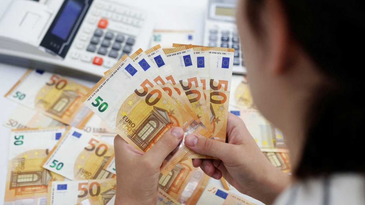 Reuters: Euro Bölgesi'nde enflasyon yüzde 8,1'le zirve yaptı