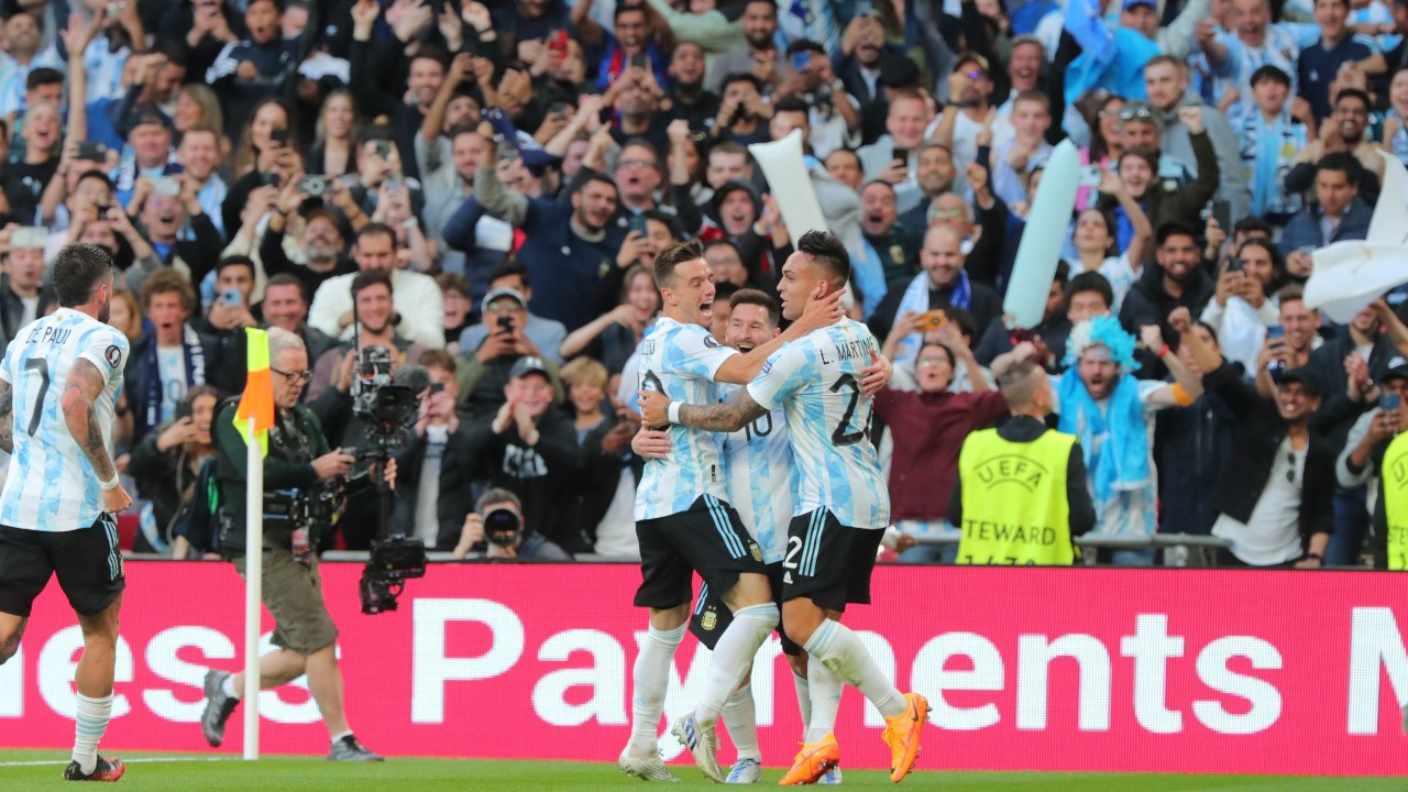Arjantin 'Büyük Final'de İtalya'yı Messi'yle yıktı