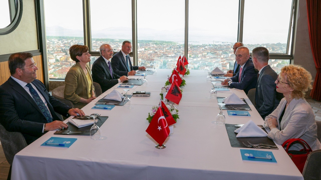 Kılıçdaroğlu, Arnavutluk Cumhurbaşkanı Meta'yla görüştü