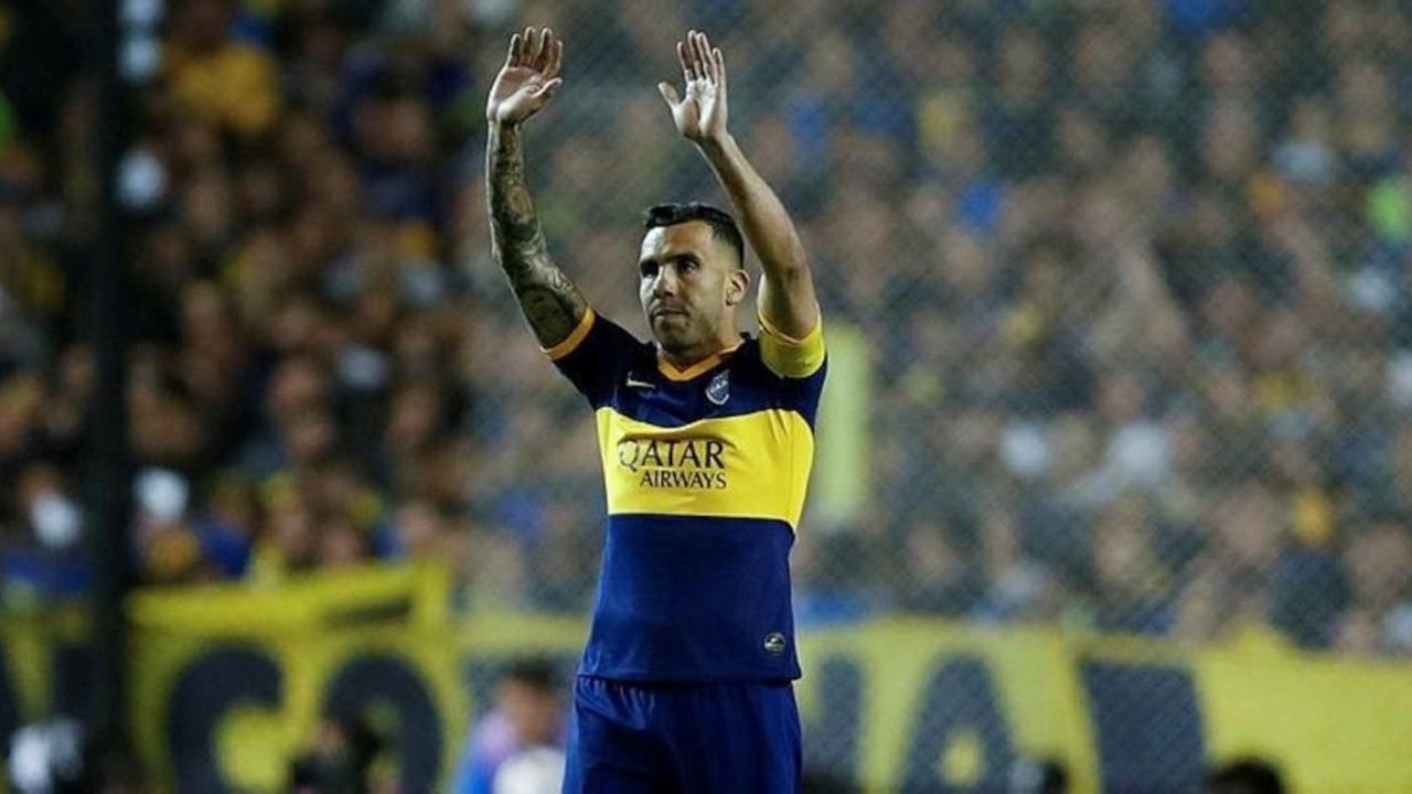 Carlos Tevez futbolu bıraktı: Bir numaralı hayranımı kaybettim