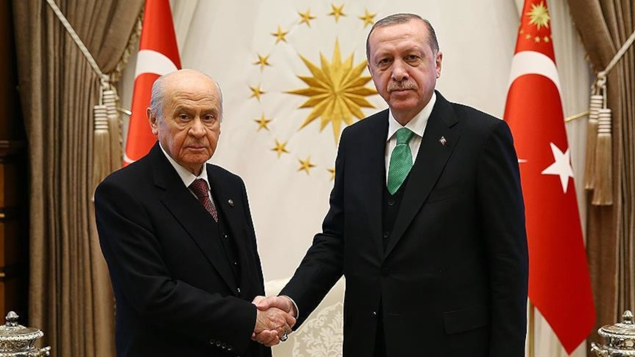 Erdoğan ile Bahçeli, Beştepe'de görüştü