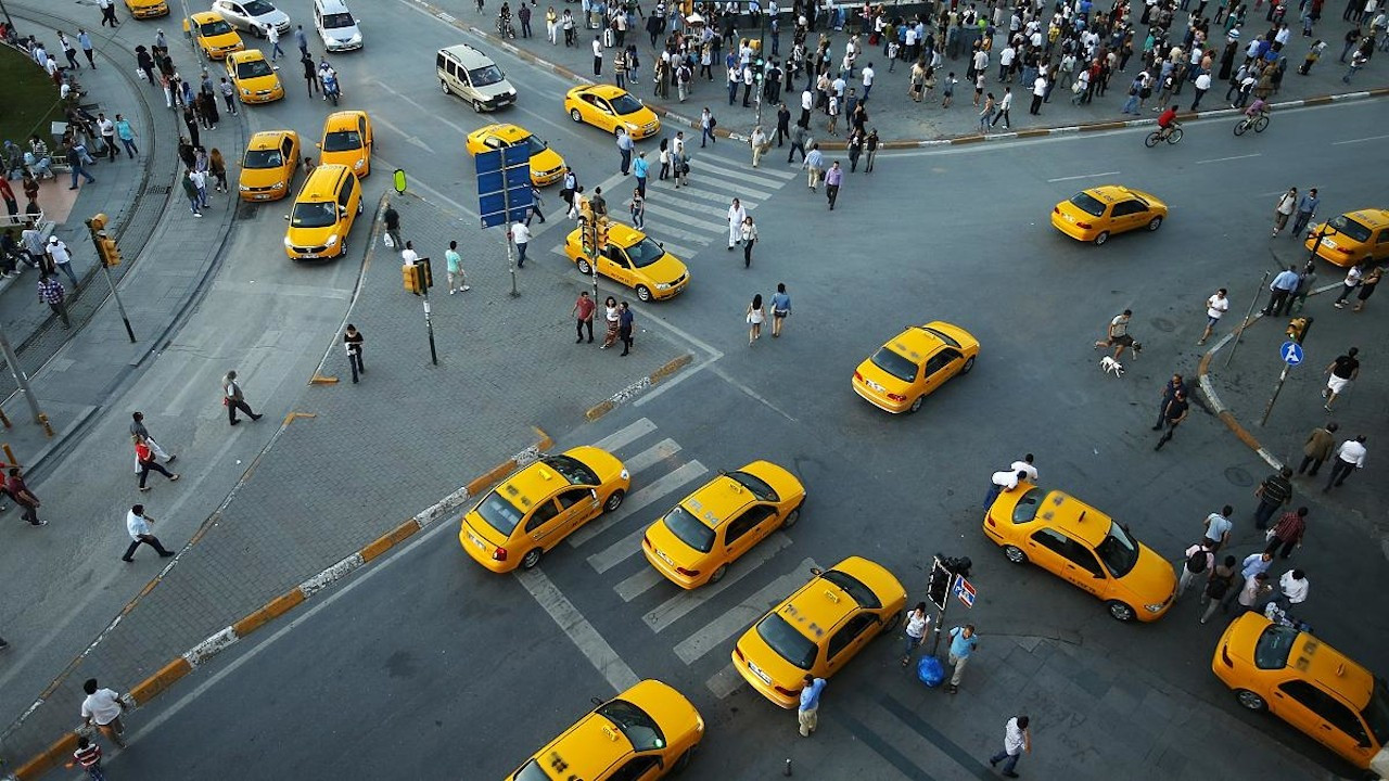 'İstanbul’da taksi hizmetinden memnun olmayanların oranı yüzde 77'