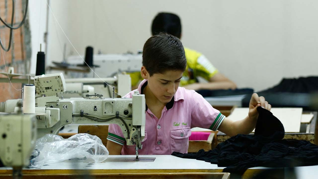 Dünya Çocuk İşçiliğiyle Mücadele Günü: 9 milyon çocuk daha risk altında