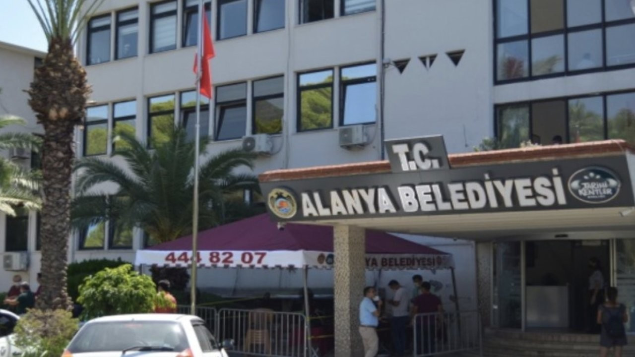 Alanya Belediyesi'nde proje krizi: MHP'li belediye AK Partili ismi onaylıyor