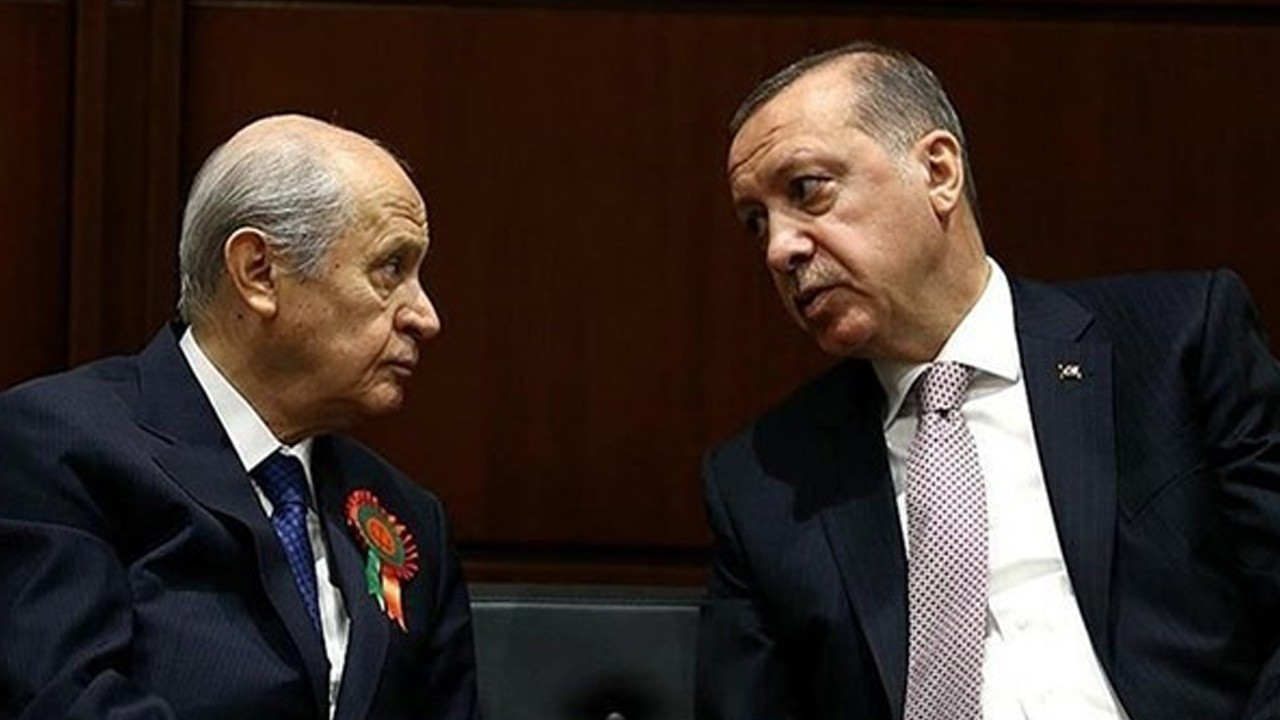 Ahmet Taşgetiren yazdı: Bahçeli ve Erdoğan 'derin devlet'in neresinde?