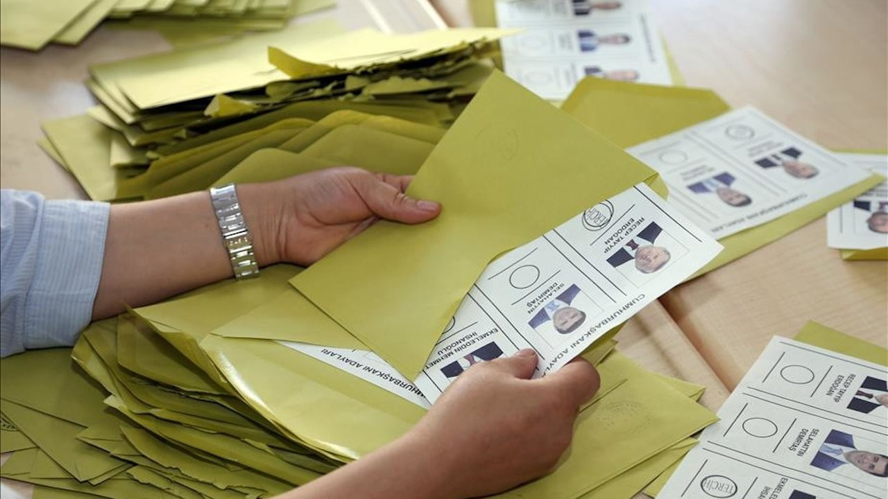 Son seçim anketinde sürpriz: DEVA ve Gelecek Partisi 'tavan'ı deldi
