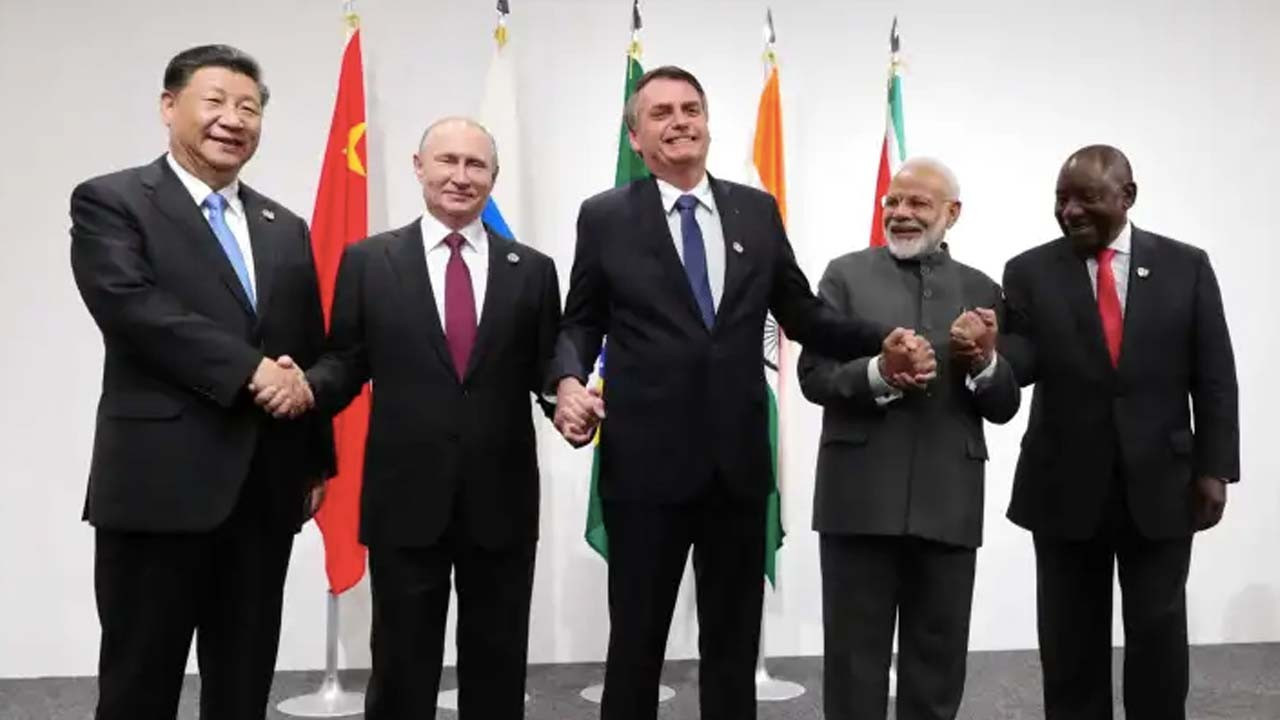 Çin, Rusya, Brezilya, Hindistan, Güney Afrika liderleri BRICS zirvesinde