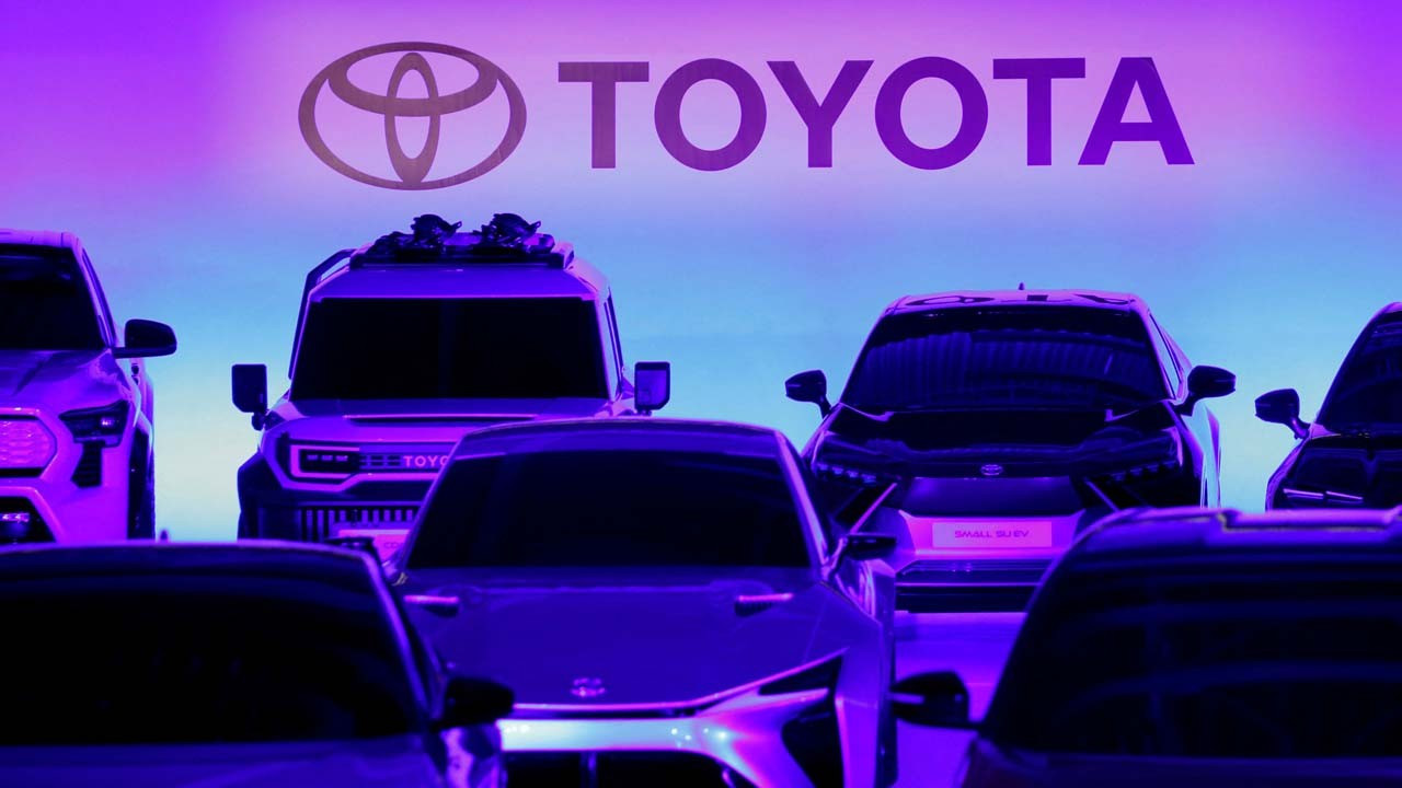 Toyota 2 bin 700 elektrikli aracı kaza riski nedeniyle geri çağırdı