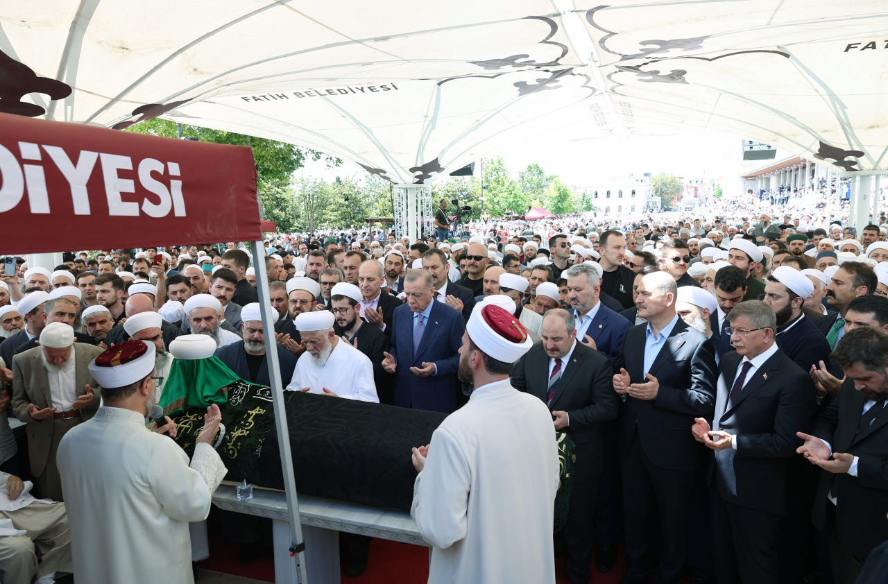 Halk TV'de İlhan Kesici haberi: Ustaosmanoğlu'nun cenazesine neden gitti? - Sayfa 2