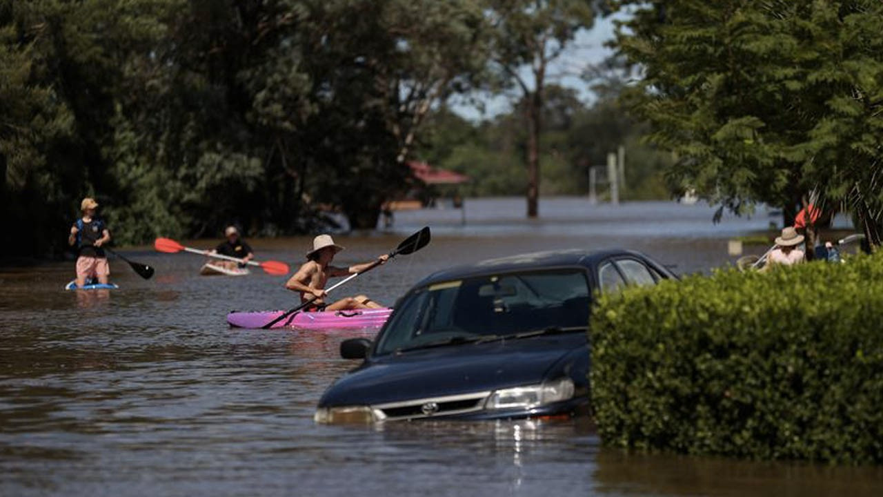 Avustralya'da sel felaketi: On binlerce kişiye tahliye emri