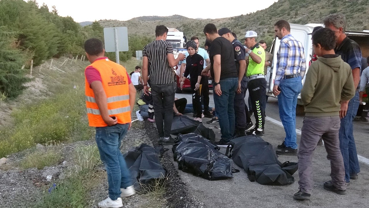 Konya'da kaza: 5 ölü, 4 yaralı