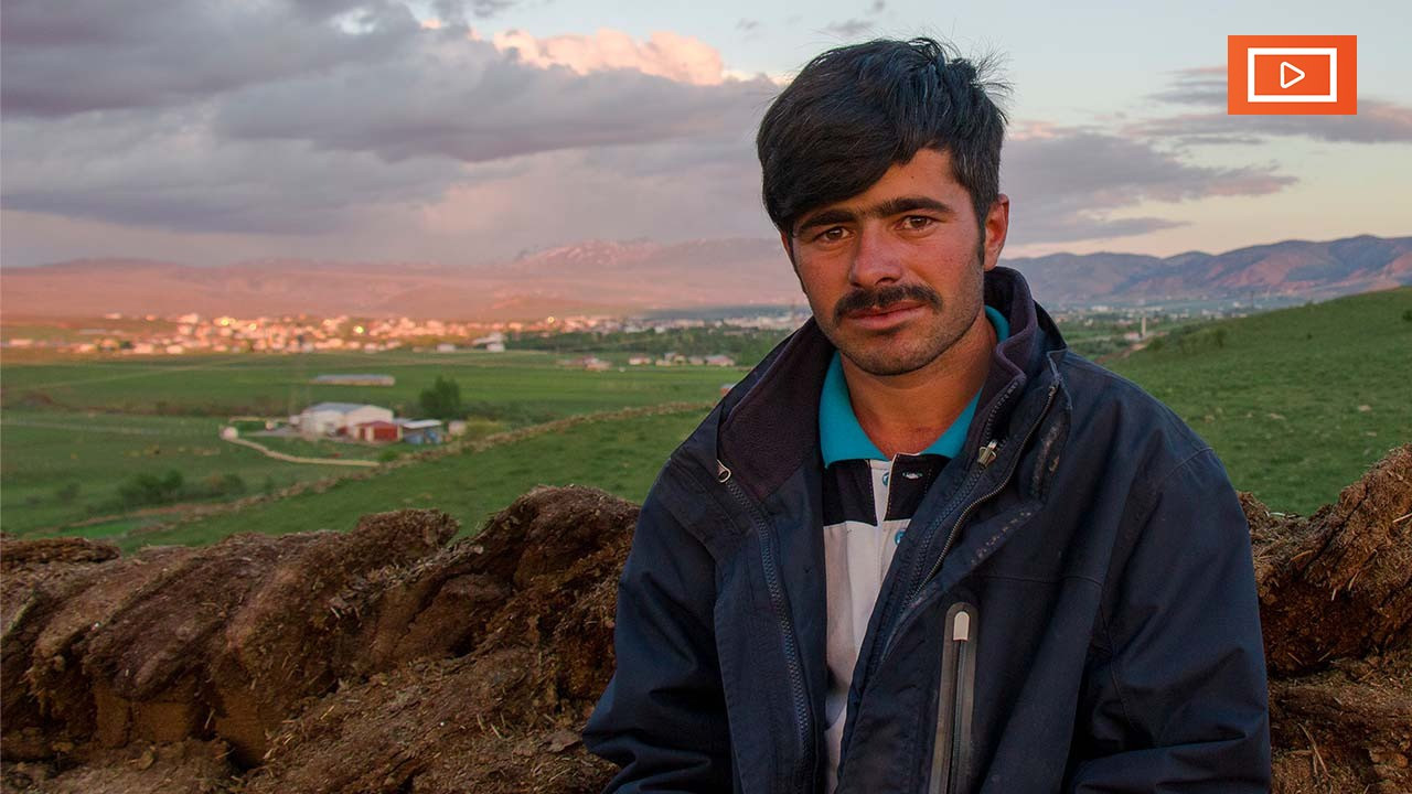 7 yıldır Türkiye’de yaşayan Afgan İsmail: Savaş bitsin ki gideyim