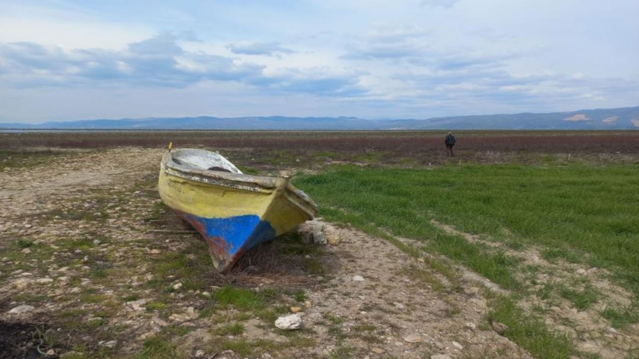 Marmara Gölü arazisi: Tanımadığımız insanlar gelip işgal ediyor