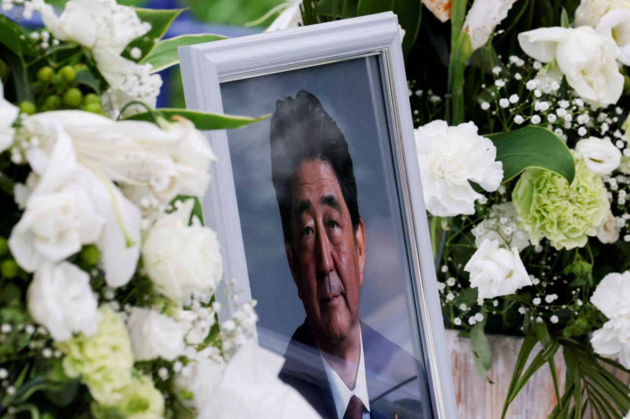 Suikastla öldürülen eski Japonya Başbakanı Şinzo Abe için Tokyo'da cenaze töreni - Sayfa 4