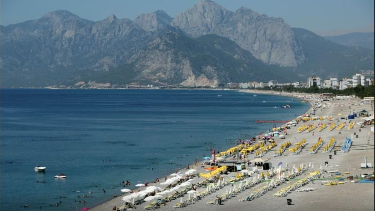 Otel Yöneticileri Derneği Başkanı: Antalya'daki otellerin tamamı dolu