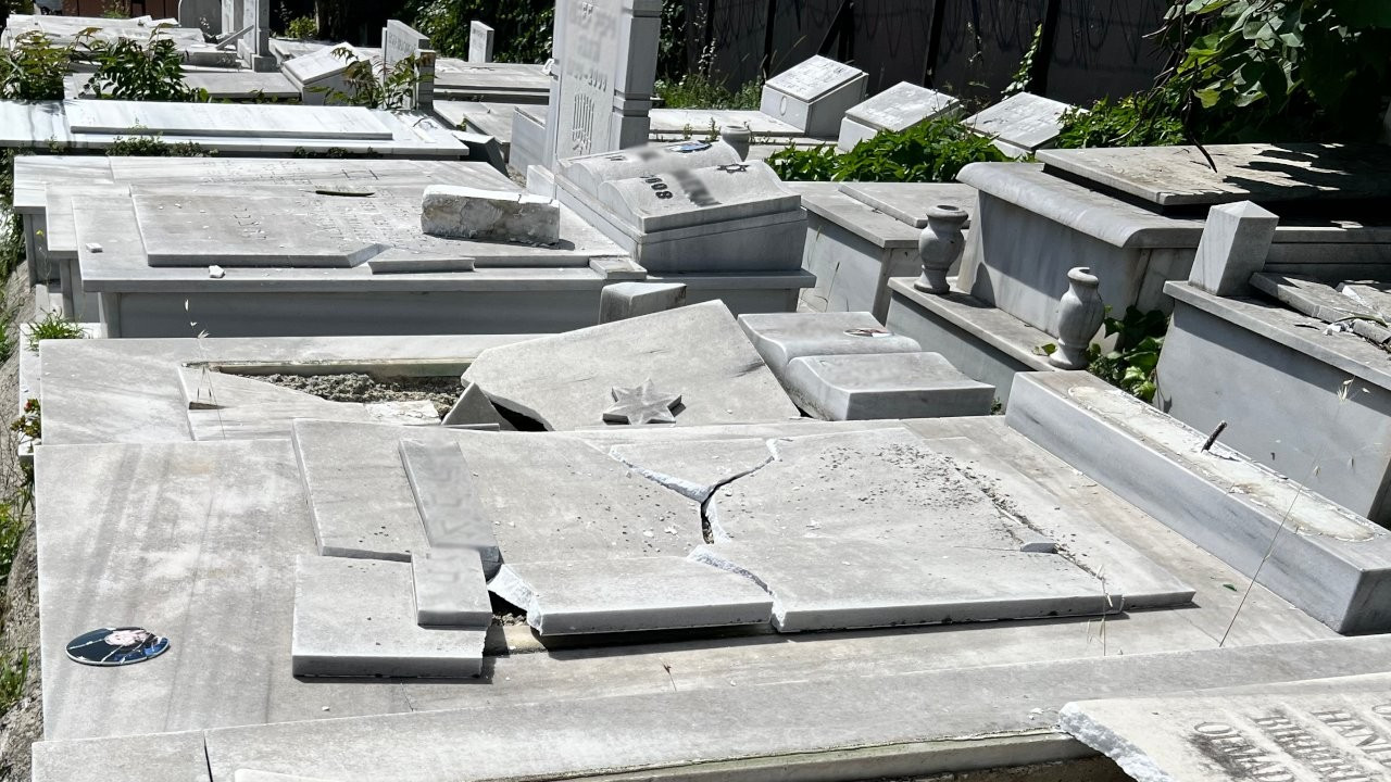 Hasköy Yahudi Mezarlığı'na saldırı Meclis gündeminde
