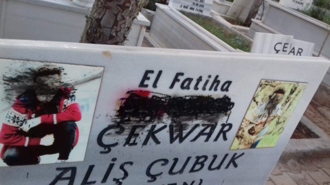 Diyarbakır’da, Aliş Çekwar Çubuk'un mezarına zarar verildi
