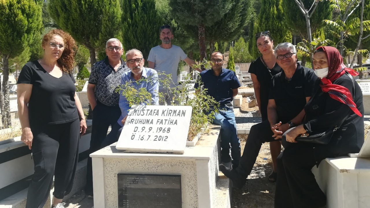 Gazeteci Mustafa Kirman ölüm yıl dönümünde anıldı