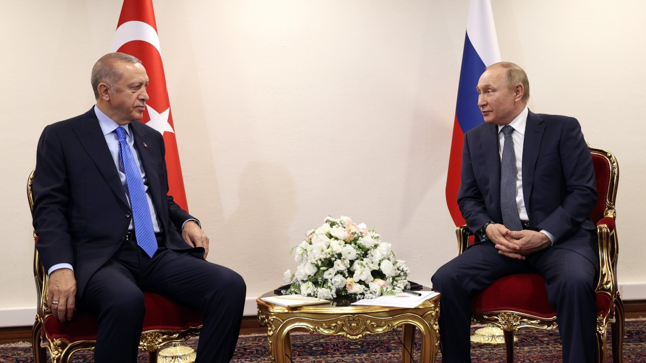 Erdoğan ve Putin Tahran'da bir araya geldi