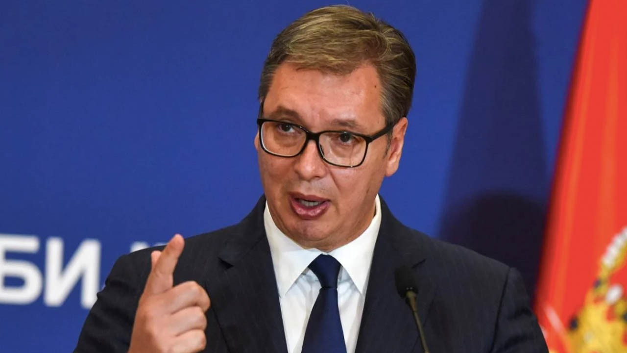 Vučić: Barış ve istikrarı korumak için Brüksel'e gitmeyi planlıyorum