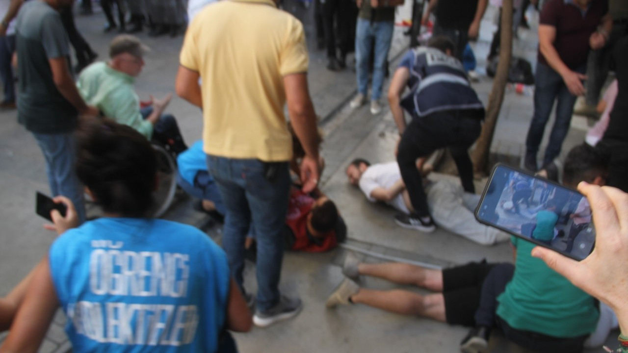 İzmir'de Suruç Katliamı anmasına polis saldırısı: 19 kişi gözaltında