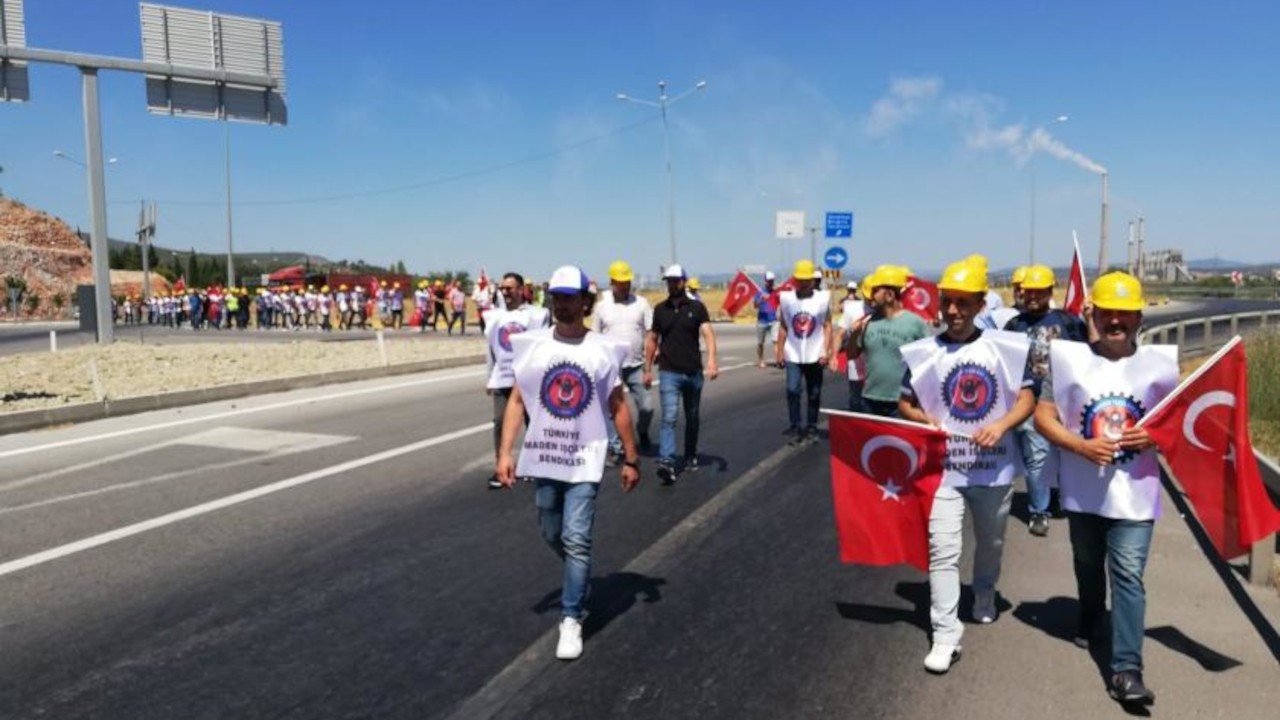 Somalı madencilerin özelleştirmeye karşı Ankara'ya yürüyüşüne engel