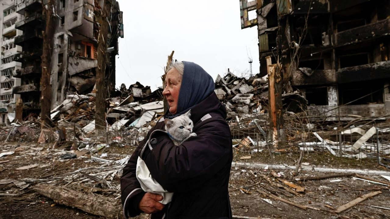Associated Press: Donetskliler maddi yetersizlikten ötürü geri dönüyor