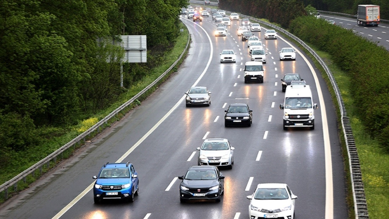Haziranda trafiğe kaydı yapılan araç sayısı bir önceki aya göre yüzde 3 azaldı