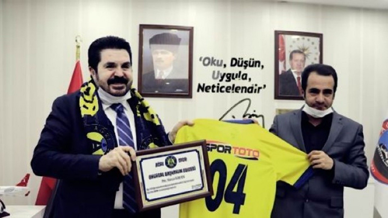 Ağrıspor Başkanı: Savcı Sayan kulübün parasına el koydu, istifa etmeli
