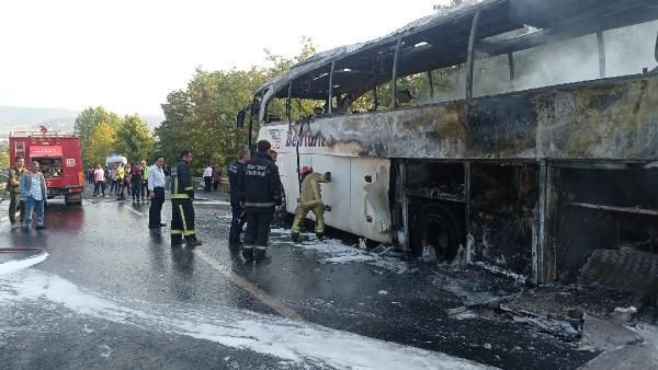 Bursa'da yolcu otobüsünde yangın: 40 yolcu tahliye edildi - Sayfa 3