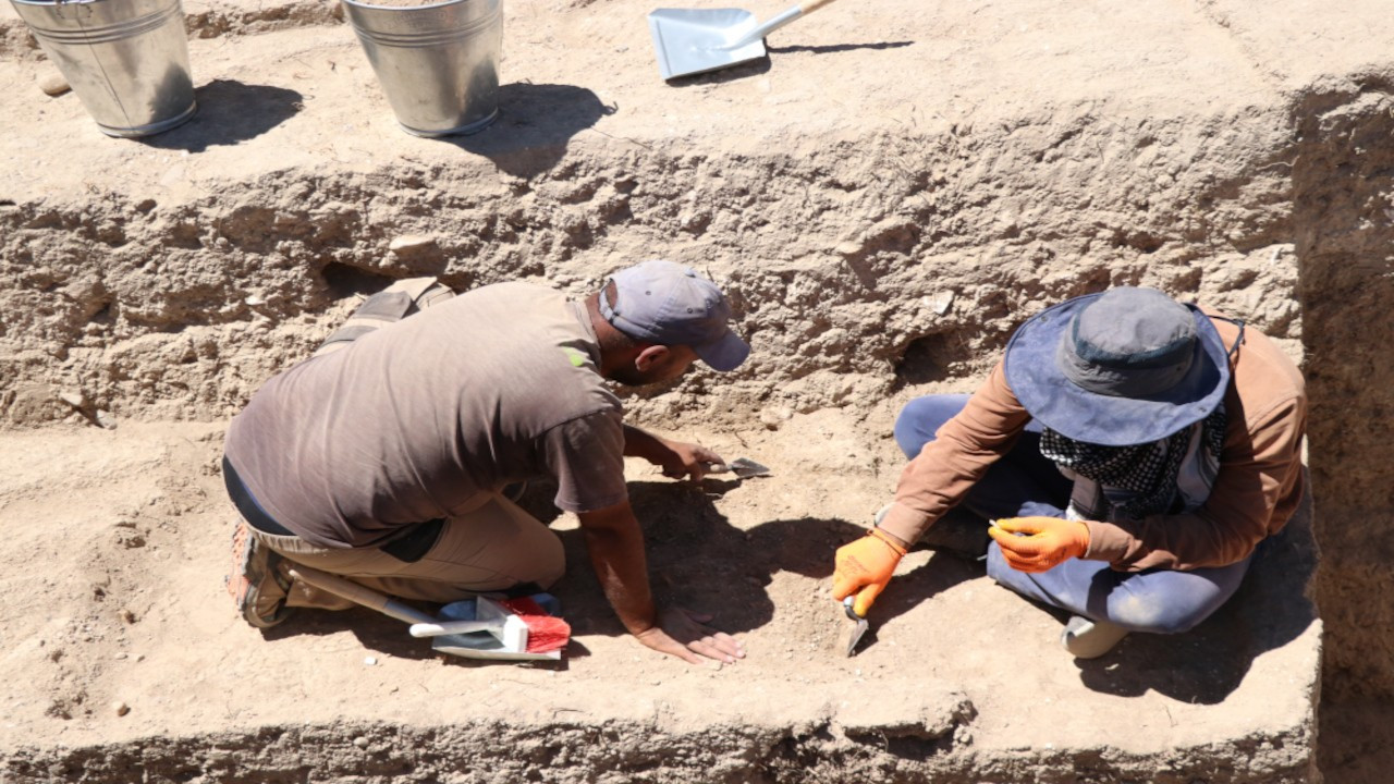 Niğde'deki kazılarda Pers dönemi surları bulundu