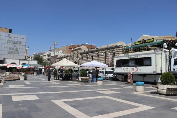 Diyarbakır'da termometreler 40 dereceyi gösterdi: Sokaklar bomboş - Sayfa 3