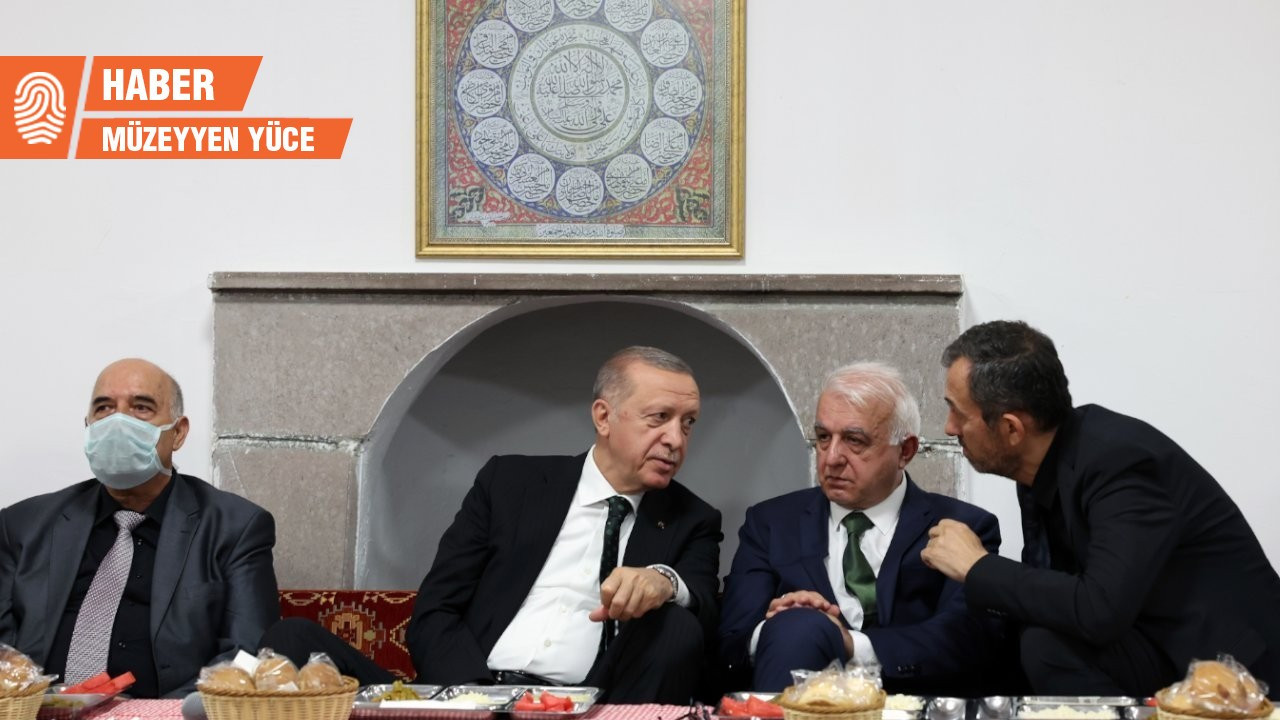 Erdoğan’ın cemevi ziyareti: Cumhurbaşkanı tehdit hissetti, hamle yaptı