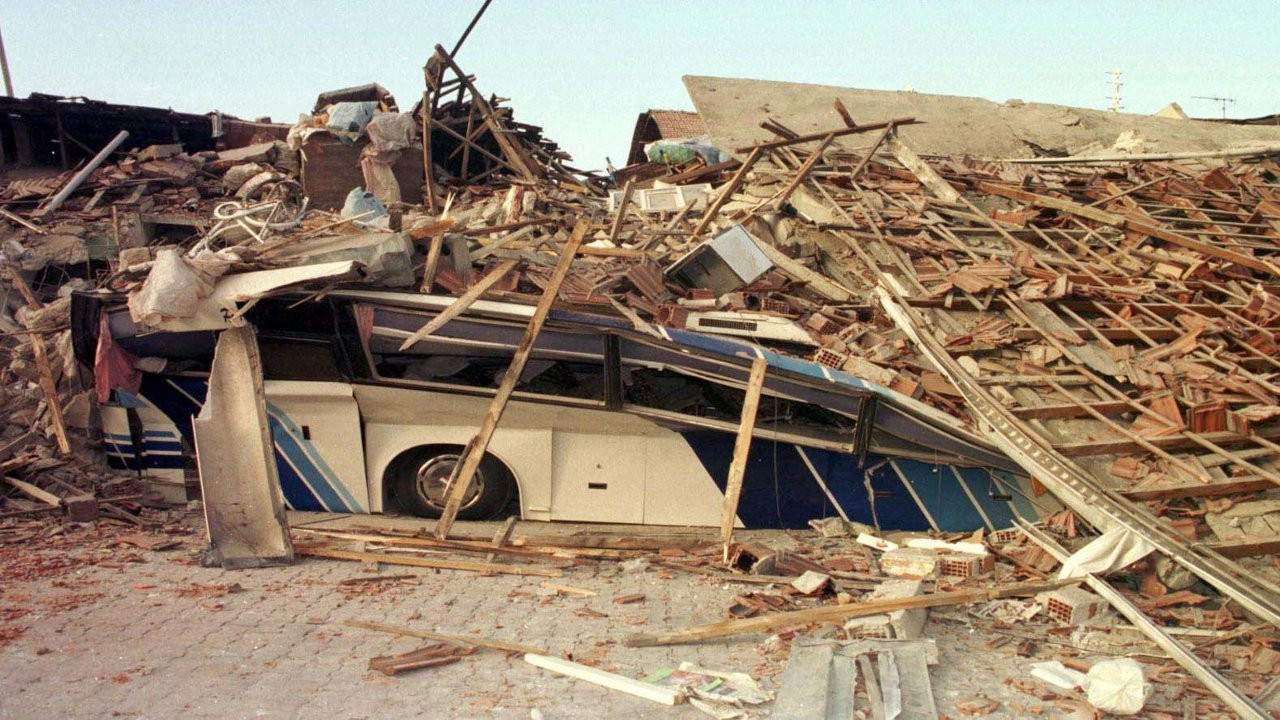 'Asrın felaketi'nden kalanlar: Marmara depreminin 23'üncü yılı