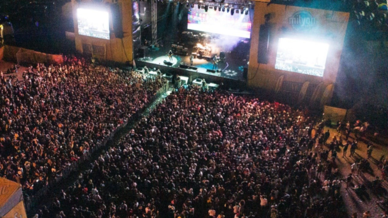 Mahkeme kaymakamlığa ek süre verdi, Zeytinli Rock Festivali'nin tarihi değişti