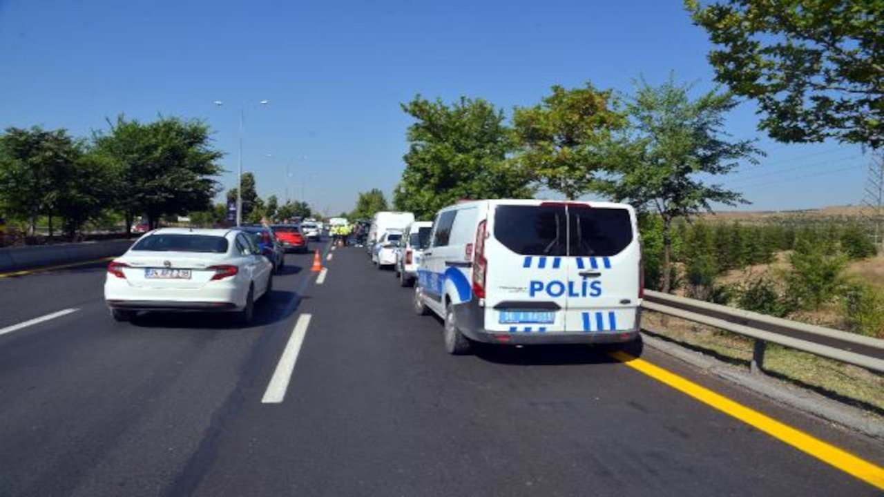 Ankara'da yol kenarında ceset bulundu