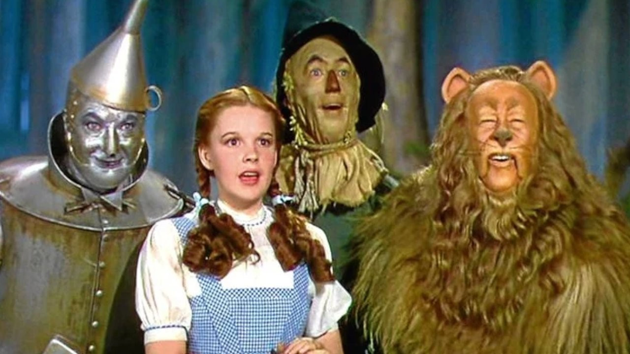 Modern çağa uyarlanmış 'Oz Büyücüsü' filmi geliyor