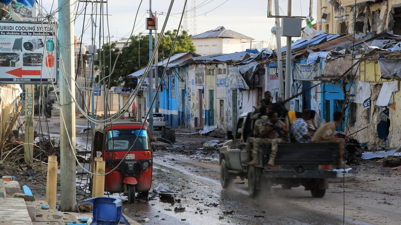 Somali'de otel baskını: Ölü sayısı 20'yi aştı, 106 rehine kurtarıldı