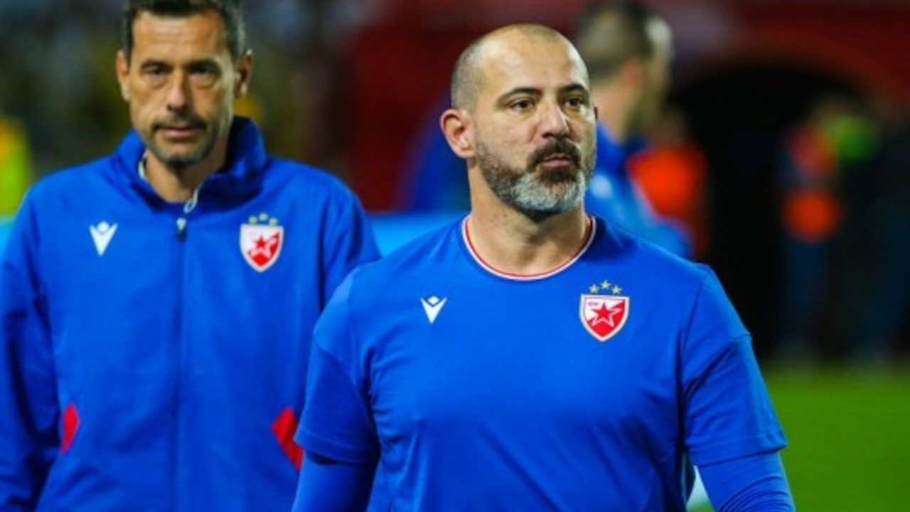 Trabzonspor'un rakibi Kızılyıldız'da teknik direktör değişikliği