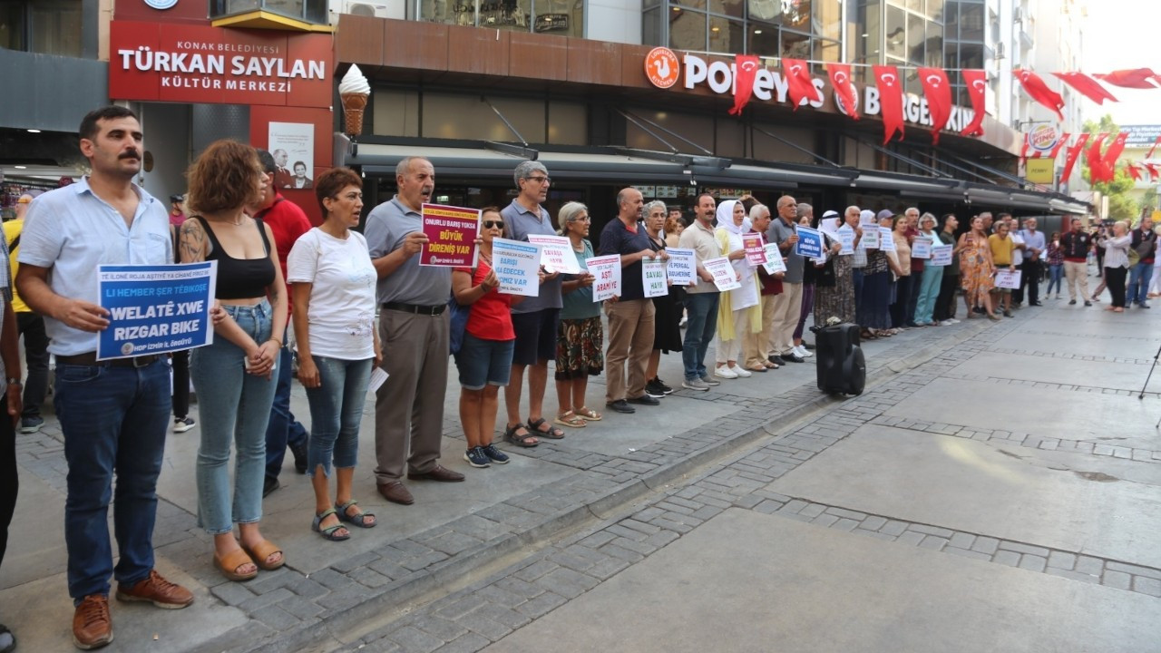 HDP’den İzmir'de 'barış zinciri': Savaşı durdur özgür yaşamı kur
