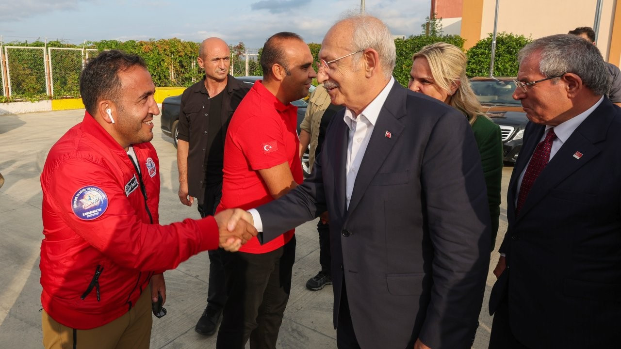 TEKNOFEST KARADENİZ'i ziyaret eden Kılıçdaroğlu'nu bakan yardımcısı karşıladı