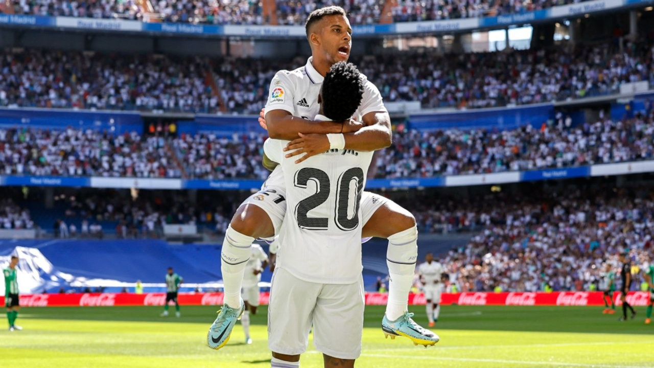 Real Madrid ligde kayıpsız devam ediyor