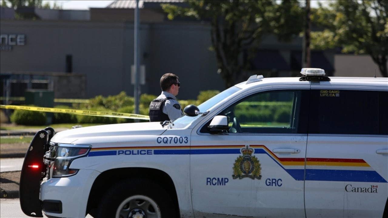 Kanada'da bıçaklı katliam: 2 kardeş 10 kişiyi öldürdü