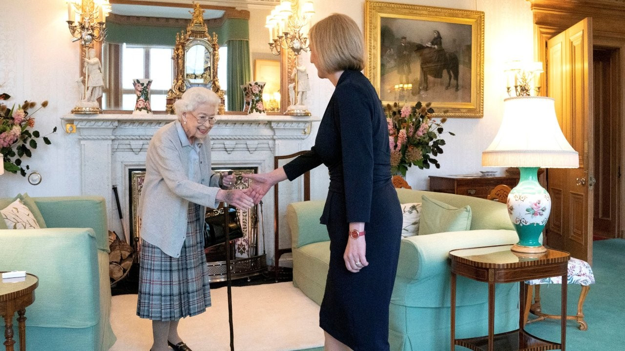 İngiltere'nin yeni Başbakanı Truss kabinesini açıkladı