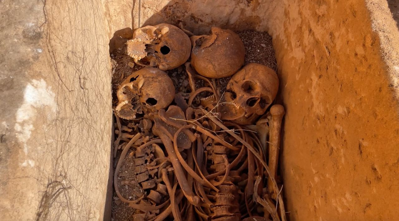 Perre Antik Kenti'ndeki kazılarda 1800 yıllık insan iskeletleri bulundu - Sayfa 2