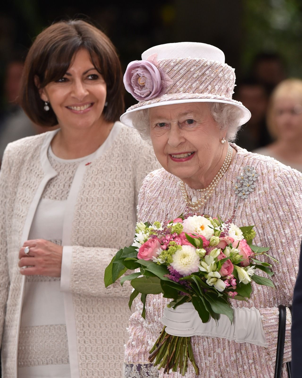 Fotoğraflarla İngiltere Kraliçesi 2'nci Elizabeth - Sayfa 2