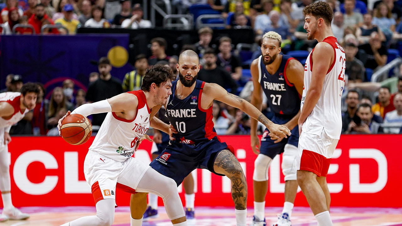 Türkiye, EuroBasket 2022'ye veda etti