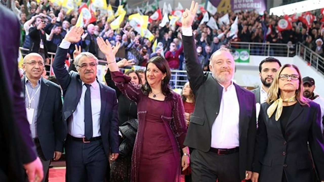 'HDP, dokunanın yandığı bir siyasi parti durumuna sokuluyor'